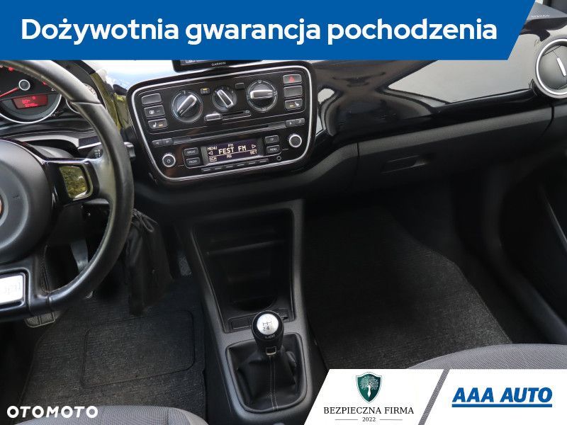 Volkswagen up! - 9