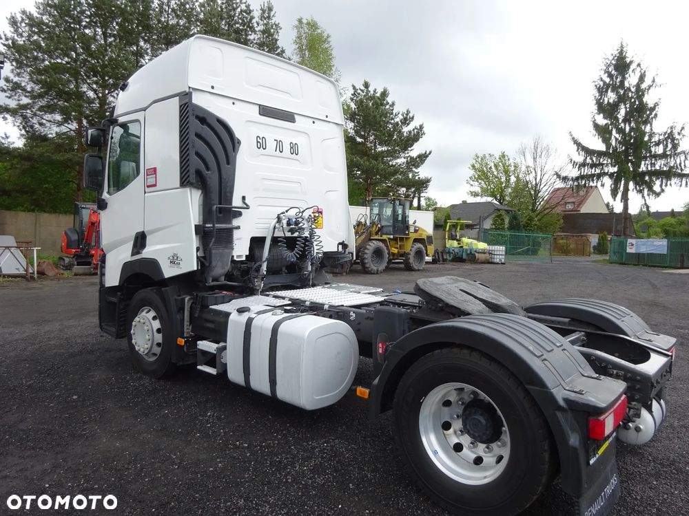 Renault GAMA T 430 ADR - 9