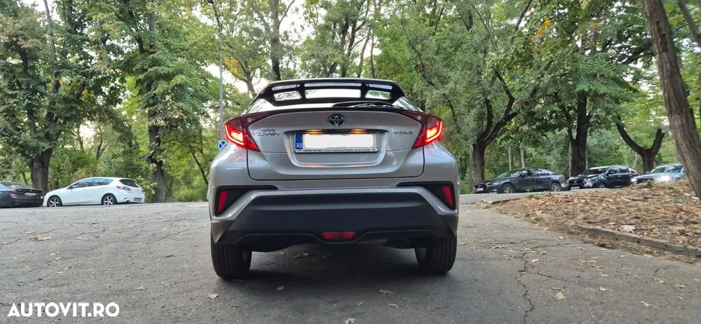 Toyota C-HR 1.8 HSD 4x2 CVT C-enter - 9