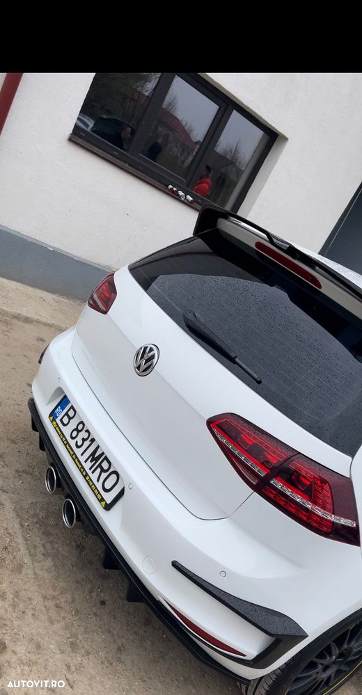 Volkswagen Golf 1.6 TDI BlueMotion Technology Comfortline - 11