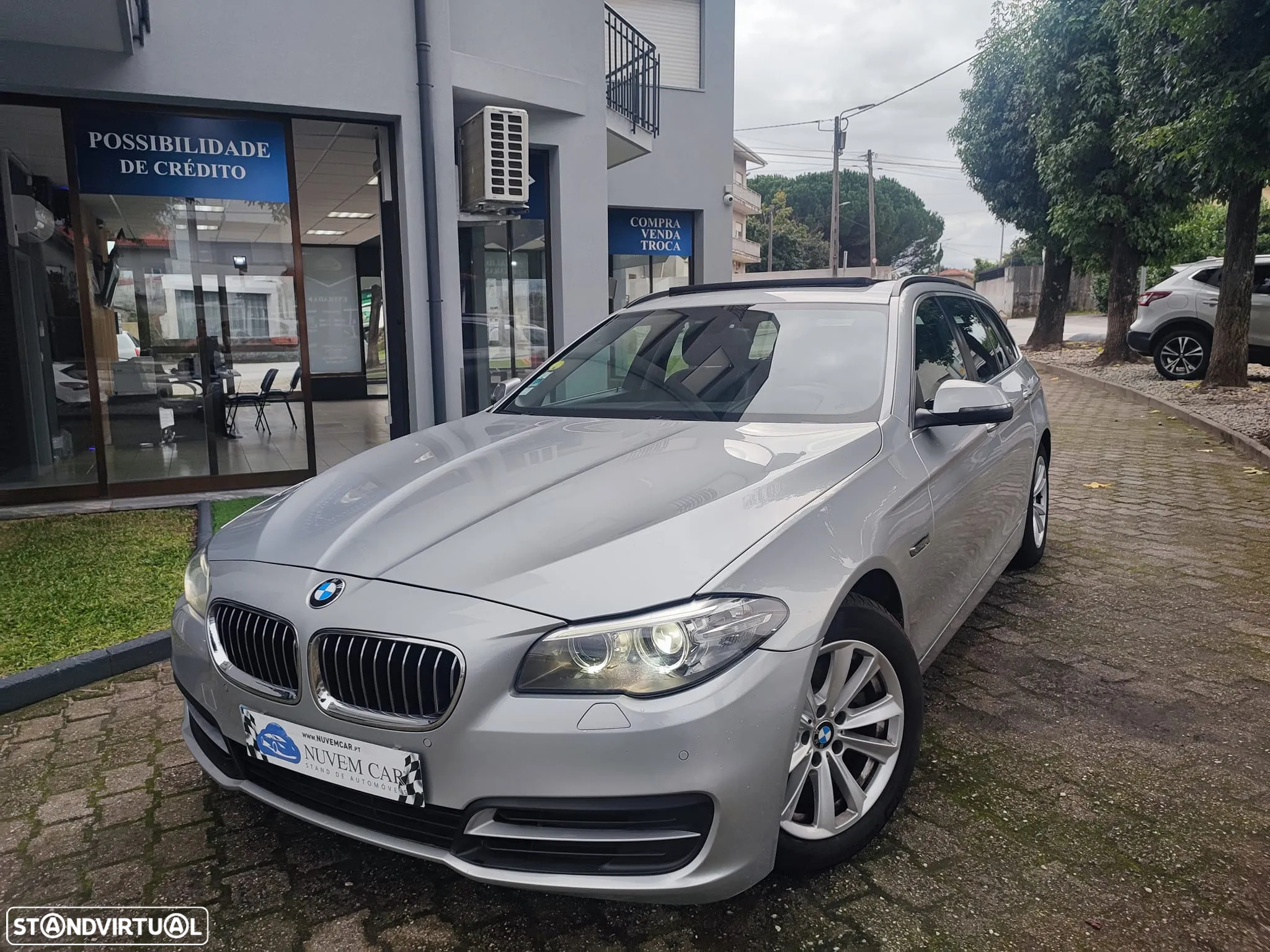 BMW 520 d Line Luxury Auto - 2