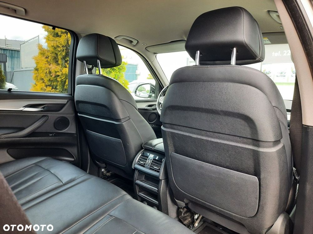 BMW X5 xDrive25d - 14
