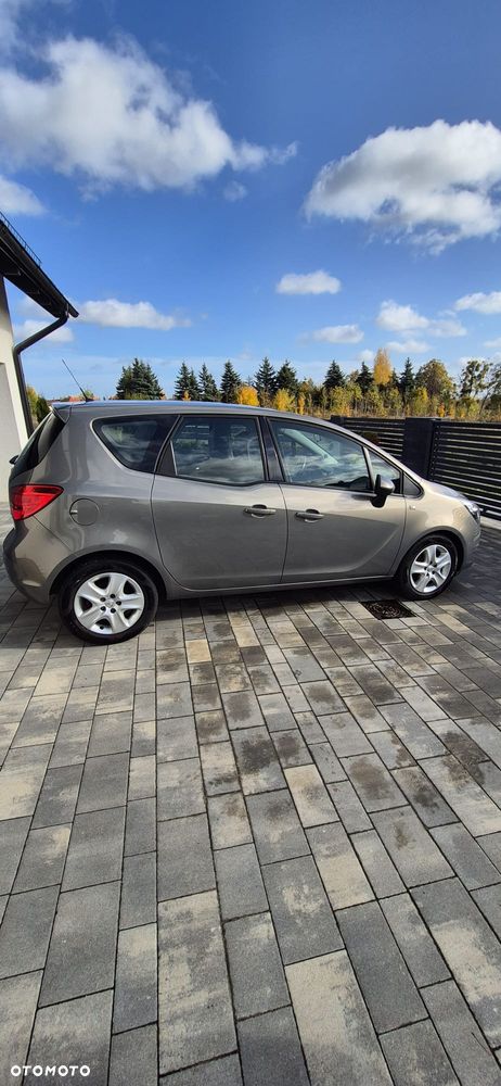Opel Meriva 2015 photo 4