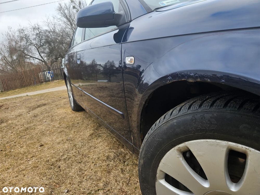 Audi A4 Avant 2.0 TDI DPF - 5