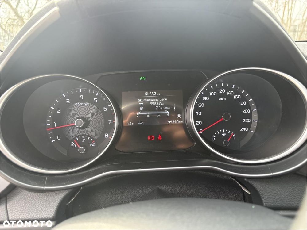 Kia Ceed 1.5 T-GDI M - 13