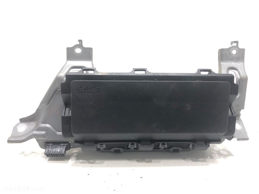 PODUSZKA POWIETRZNA KOLANOWA  MITSUBISHI LANCER VIII Sportback (CX_A) 2007 - 2022 1.8 (CX3A) 105 kW - 1