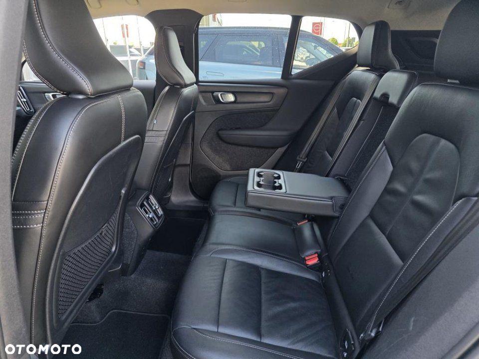 Volvo XC 40 - 14