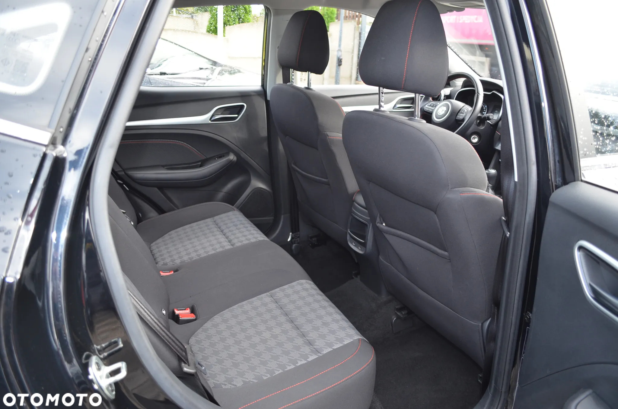 MG ZS ICE 1.5 VTI-tech Comfort - 10