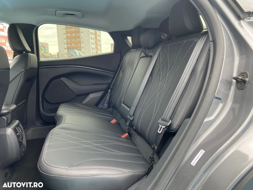 Ford Mustang Mach-E RWD Standard Range 198 kW Base - 29