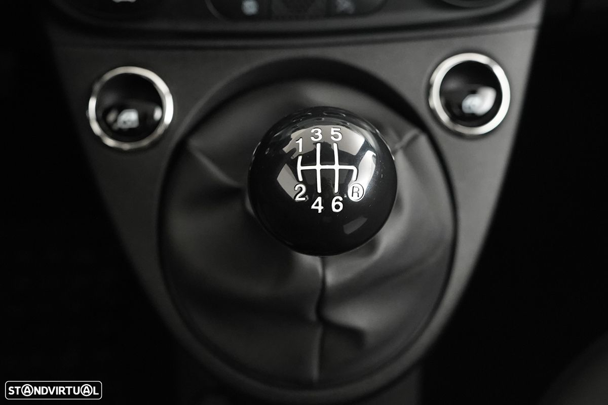 Fiat 500 1.0 Hybrid - 10