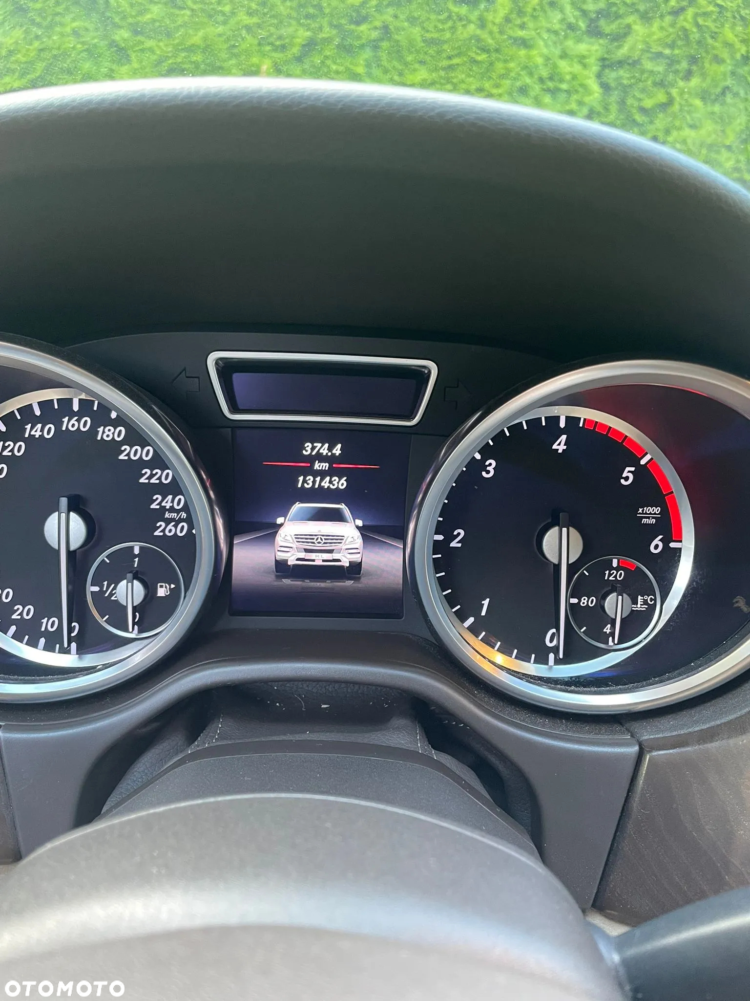 Mercedes-Benz ML 350 BlueTec 4-Matic - 12