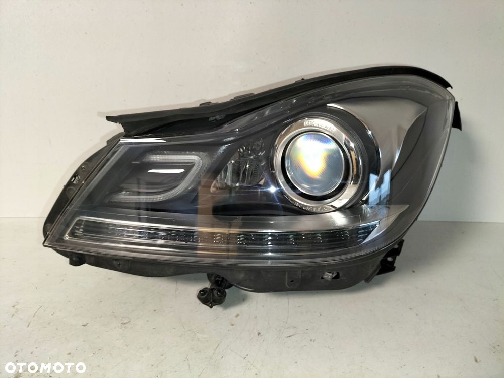 lampa przednia reflektor lewa mercedes c klasa w204 lift 11-14 xenon - 1