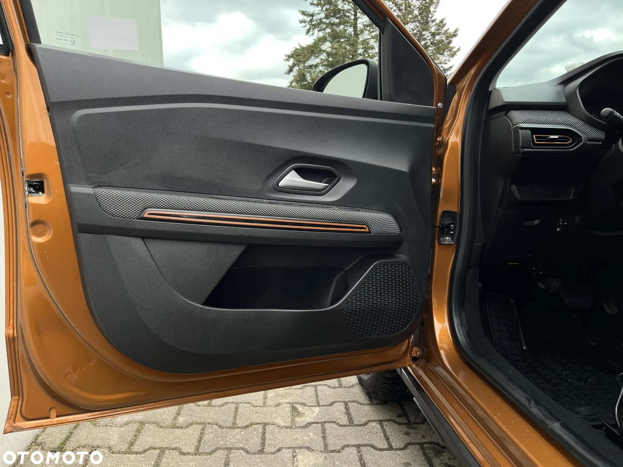 Dacia Sandero Stepway 1.0 TCe Expression CVT - 10