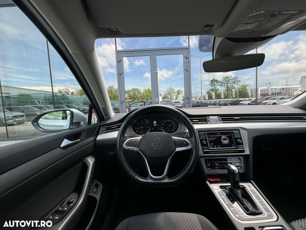 Volkswagen Passat 2.0 TDI DSG Advance - 11