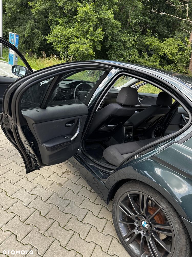 BMW Seria 3 320i - 8