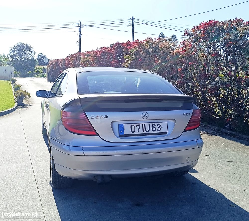 Mercedes-Benz C 220 - 4