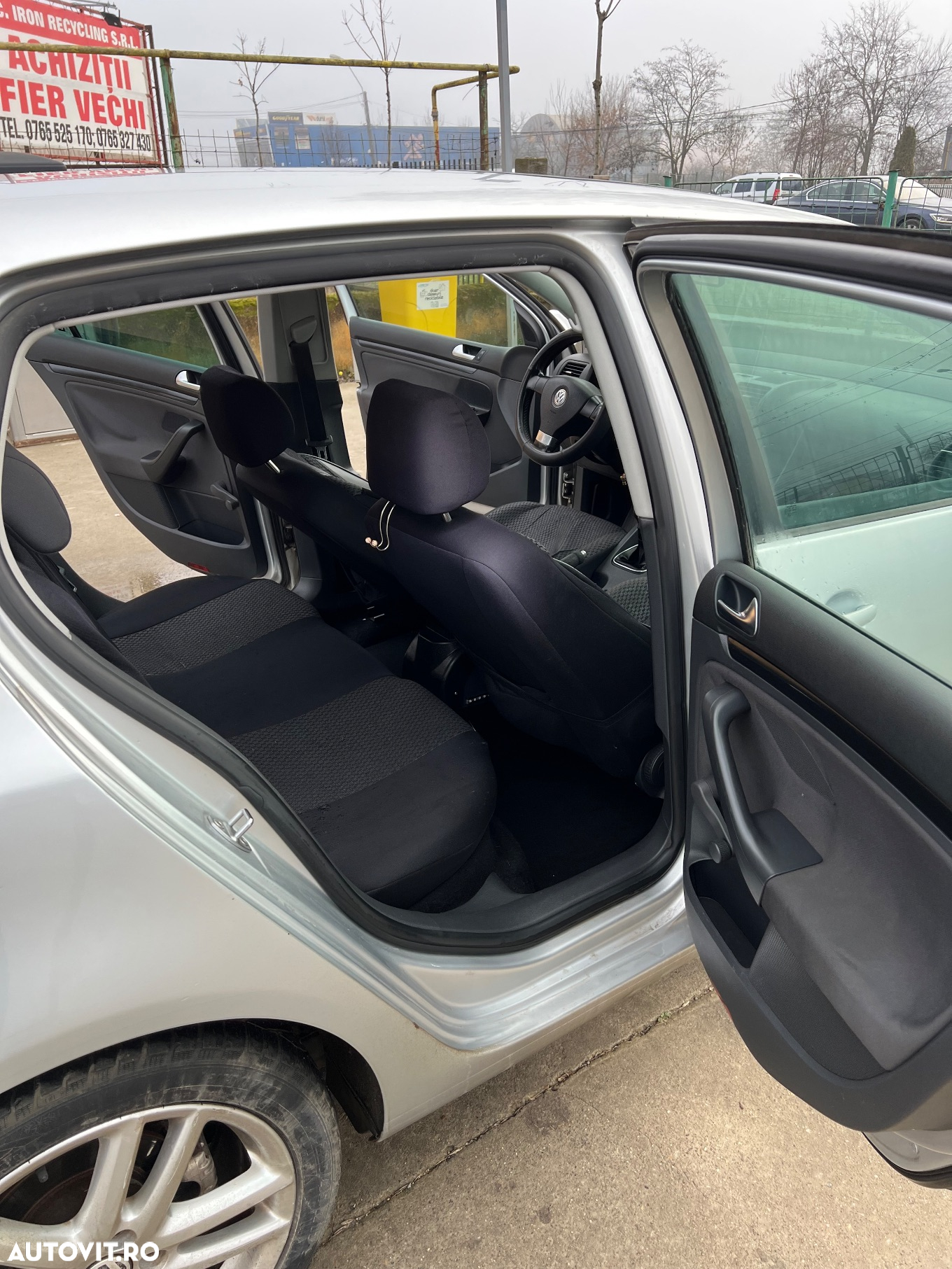 Volkswagen Golf 2.0 DPF GTD - 18