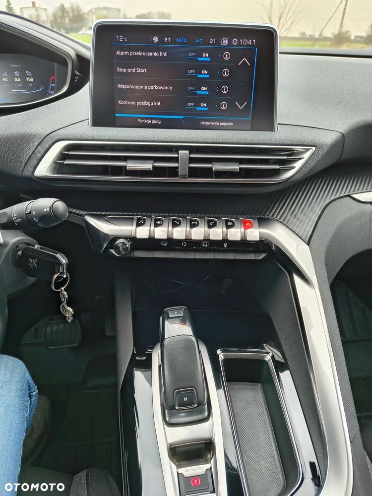 Peugeot 3008 1.6 BlueHDi Active S&S EAT6 - 17