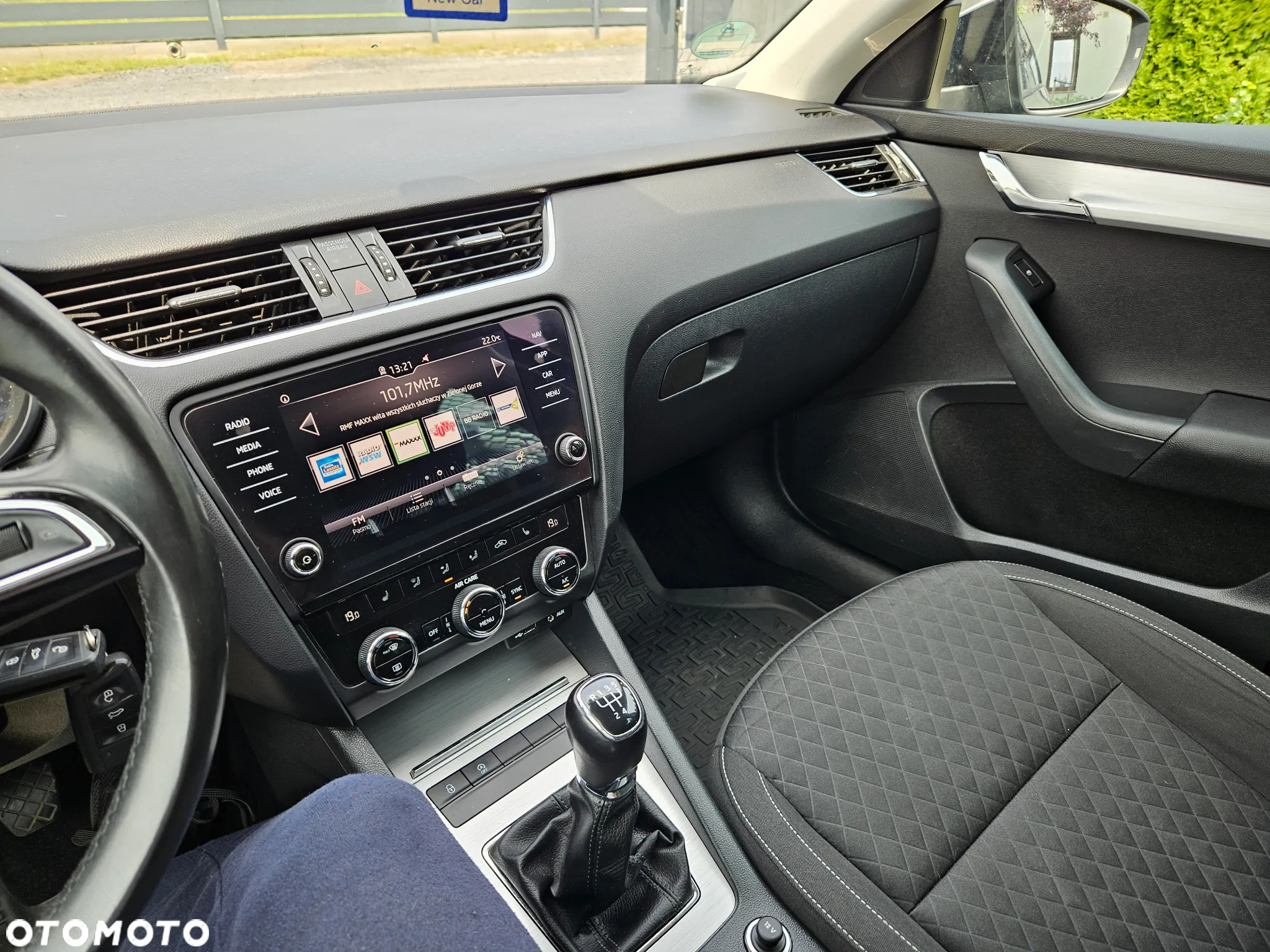 Skoda Octavia Combi 1.6 TDI Drive - 21