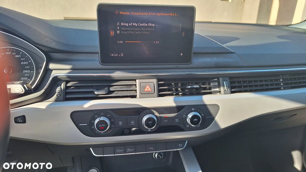 Audi A4 Avant 35 TFSI - 16