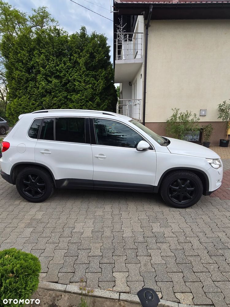 Volkswagen Tiguan 2.0 TDI BlueMot Sport&Style - 2