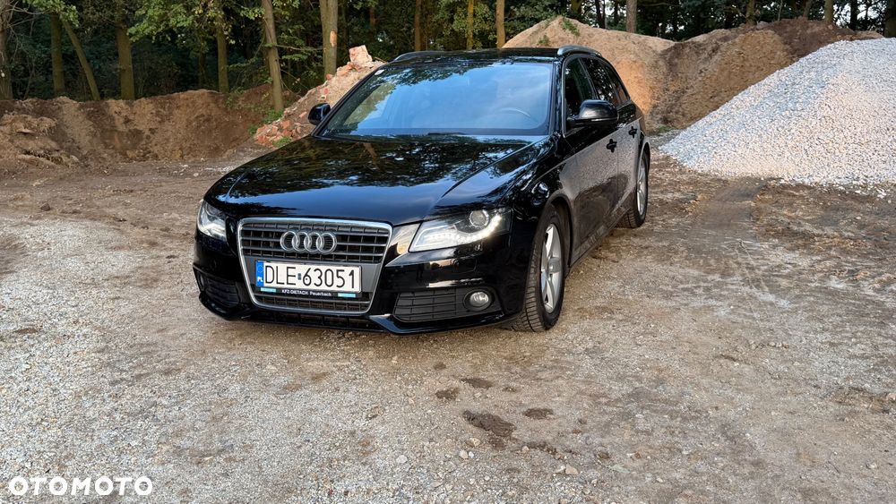 Audi A4 Avant 2.7 TDI DPF multitronic S line Sportpaket (plus) - 2