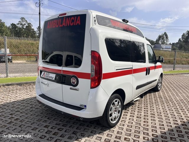 Fiat DOBLO XL 120cv AMBULANCIA - 5
