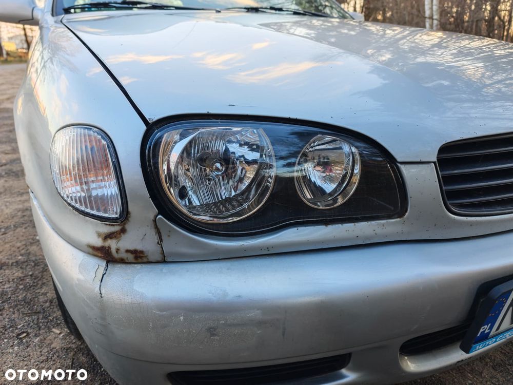 Toyota Corolla 1.4 VVT-i Base - 18