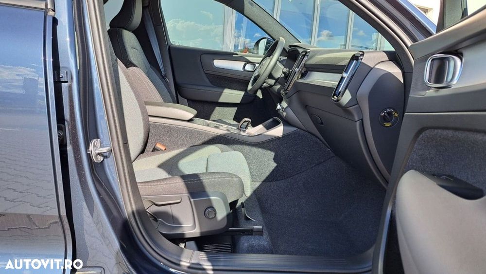 Volvo XC 40 B3 AT FWD MHEV Core - 15