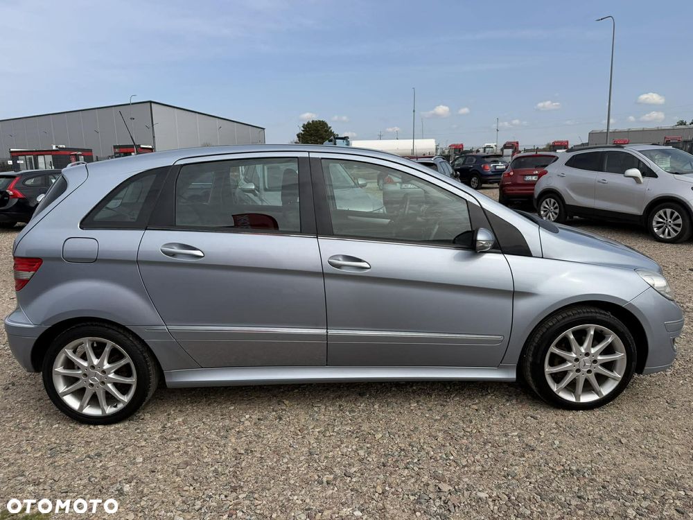 Mercedes-Benz Klasa B 200 - 4