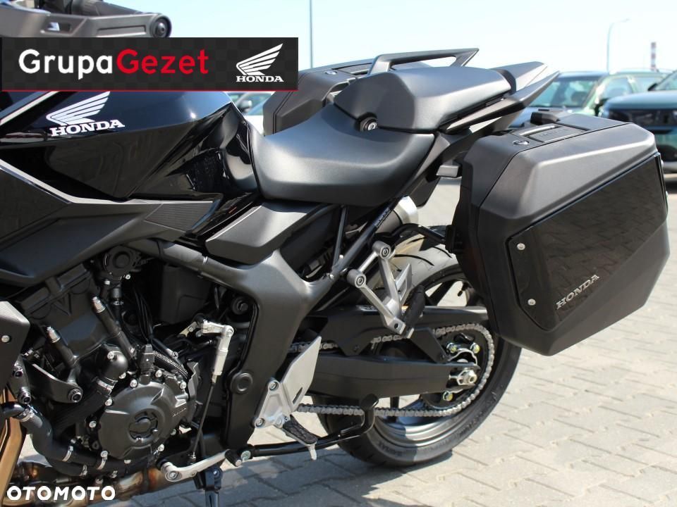 Honda CB - 9