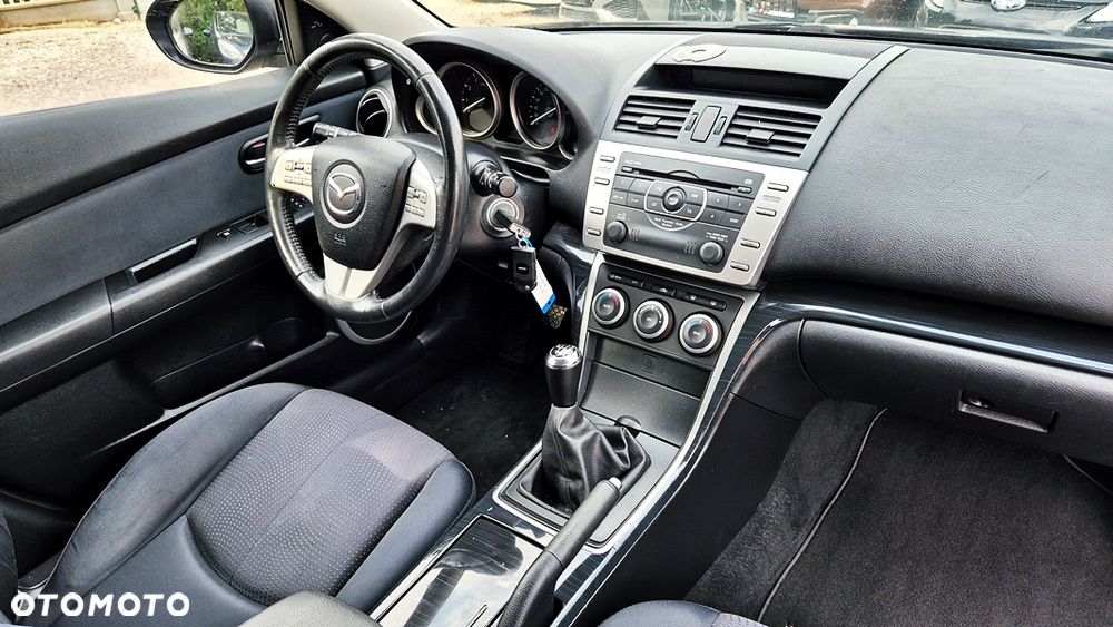 Mazda 6 2.0 Exclusive + - 39