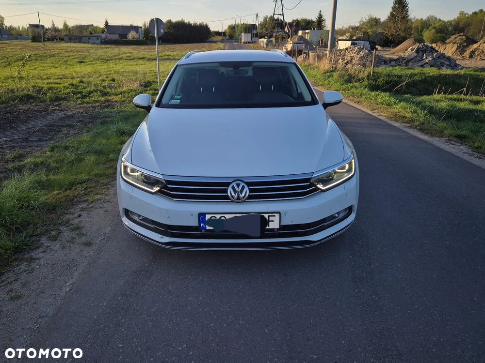 Volkswagen Passat 2.0 TDI SCR DSG Highline - 1
