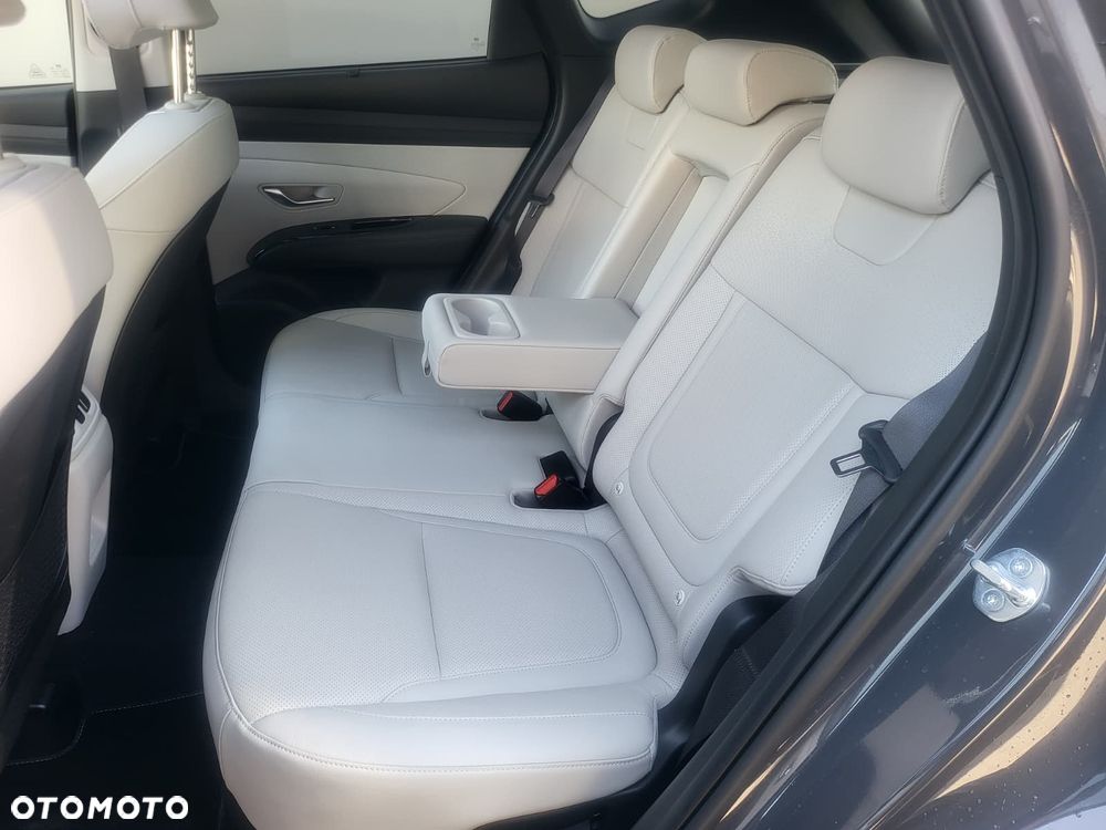 Hyundai Tucson 1.6 T-GDi HEV Platinum 2WD - 34