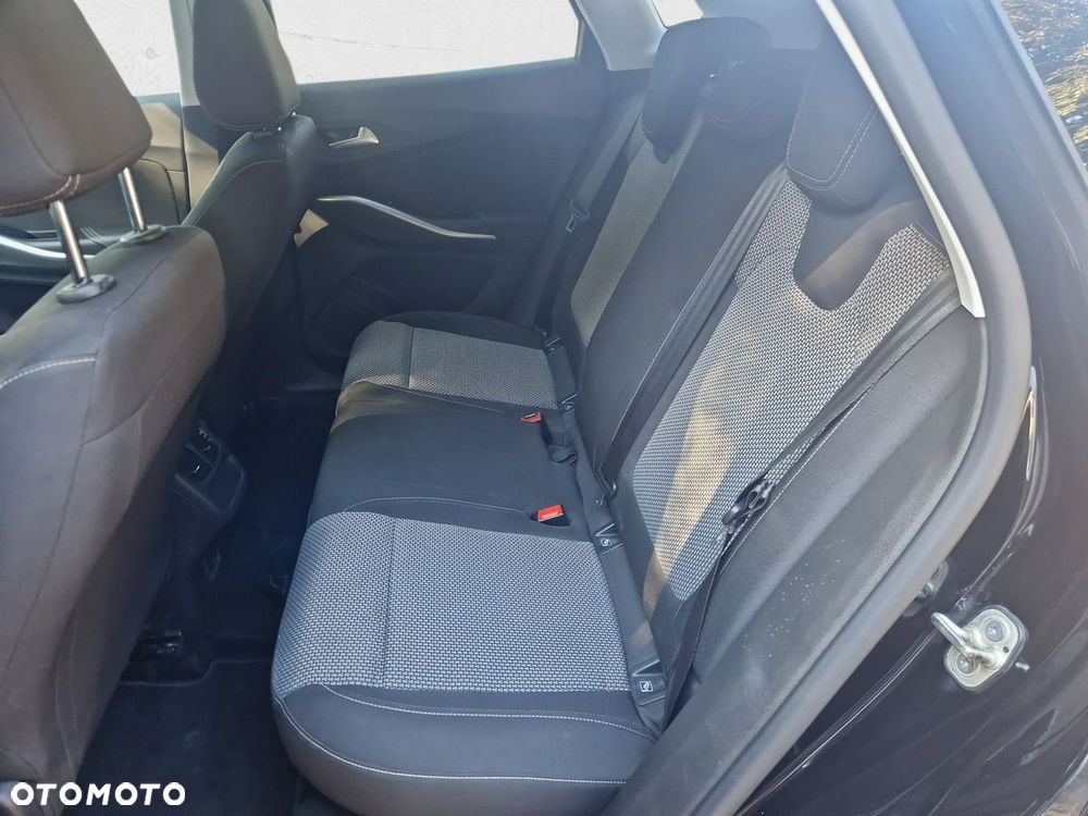 Opel Grandland X - 13