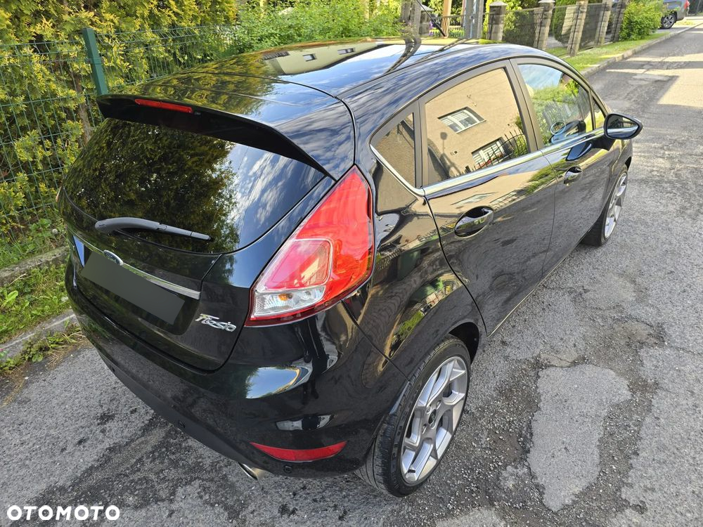 Ford Fiesta 1.0 EcoBoost S&S TITANIUM - 9