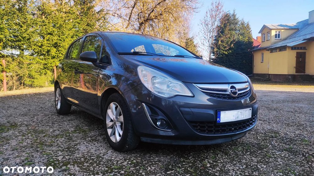 Opel Corsa - 11