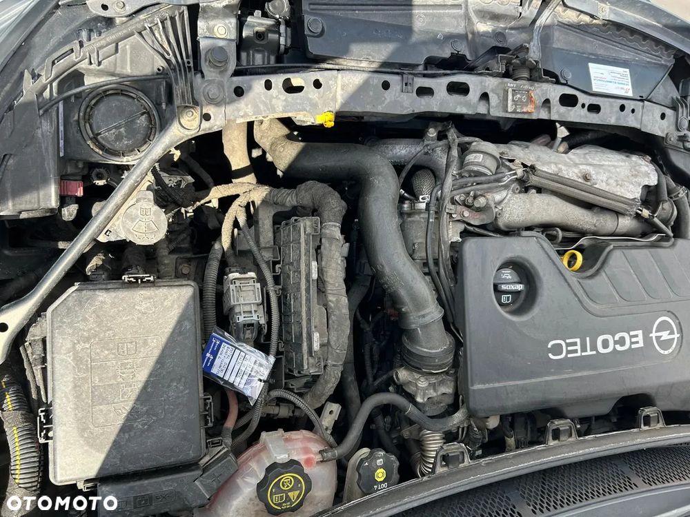Opel Astra 1.6 BiTurbo D Start/Stop ON - 19