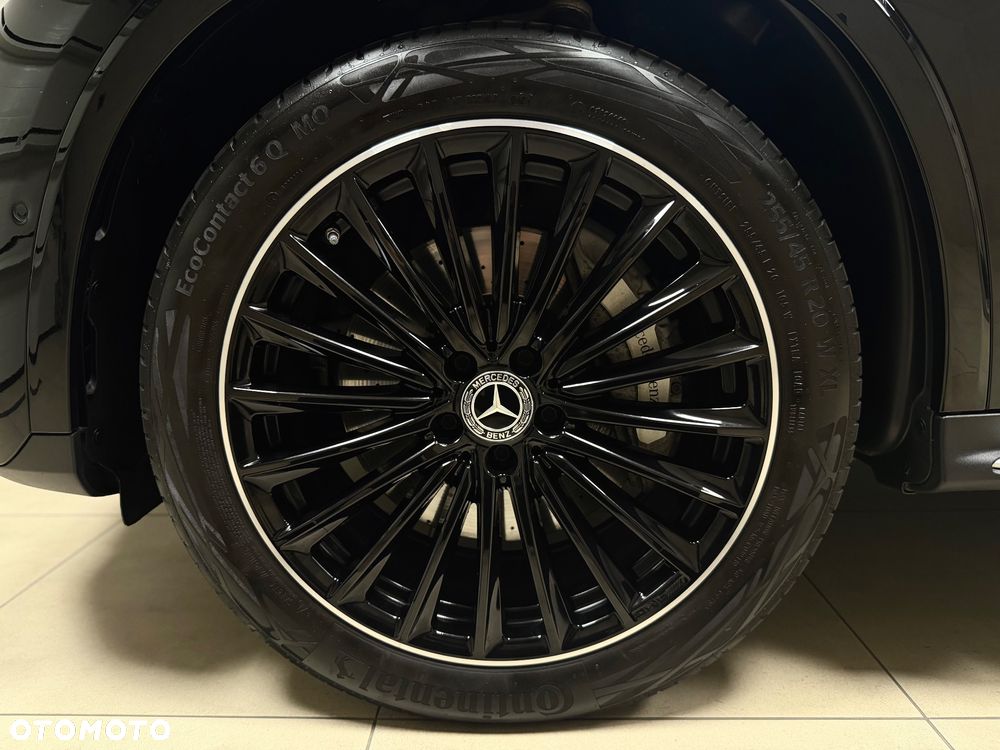 Mercedes-Benz GLC 300 mHEV 4-Matic AMG Line - 34