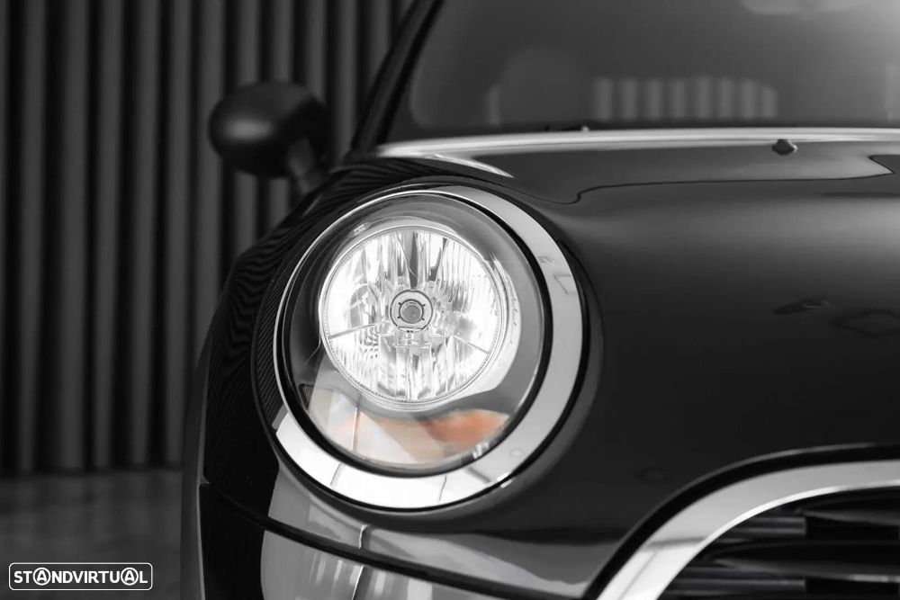 MINI 3 Portas One D - 11
