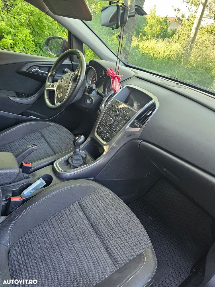 Opel Astra 1.4 Turbo ECOTEC Enjoy - 6