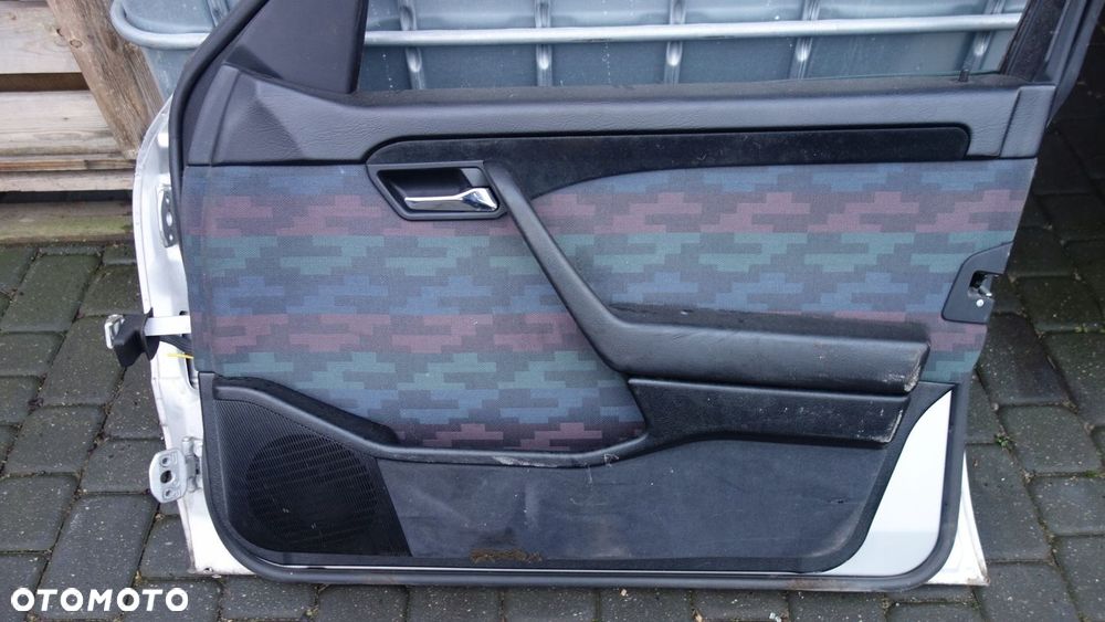 DRZWI PRAWE PRZEDNIE MERCEDES W202 BARDZO ŁADNE - 4