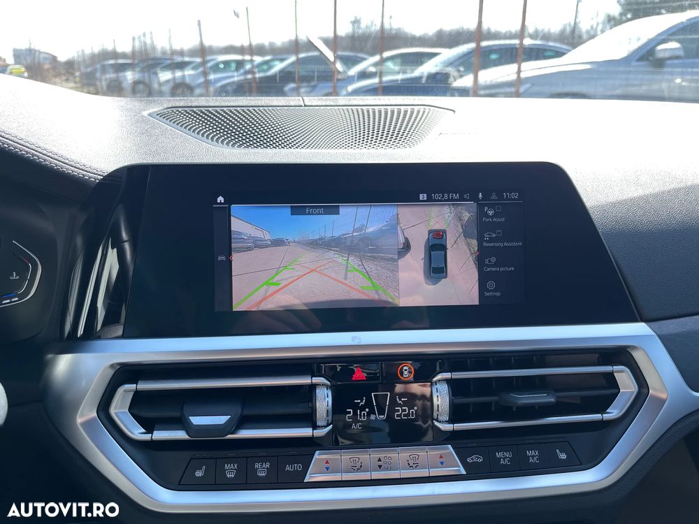 BMW Seria 3 318d AT MHEV - 13