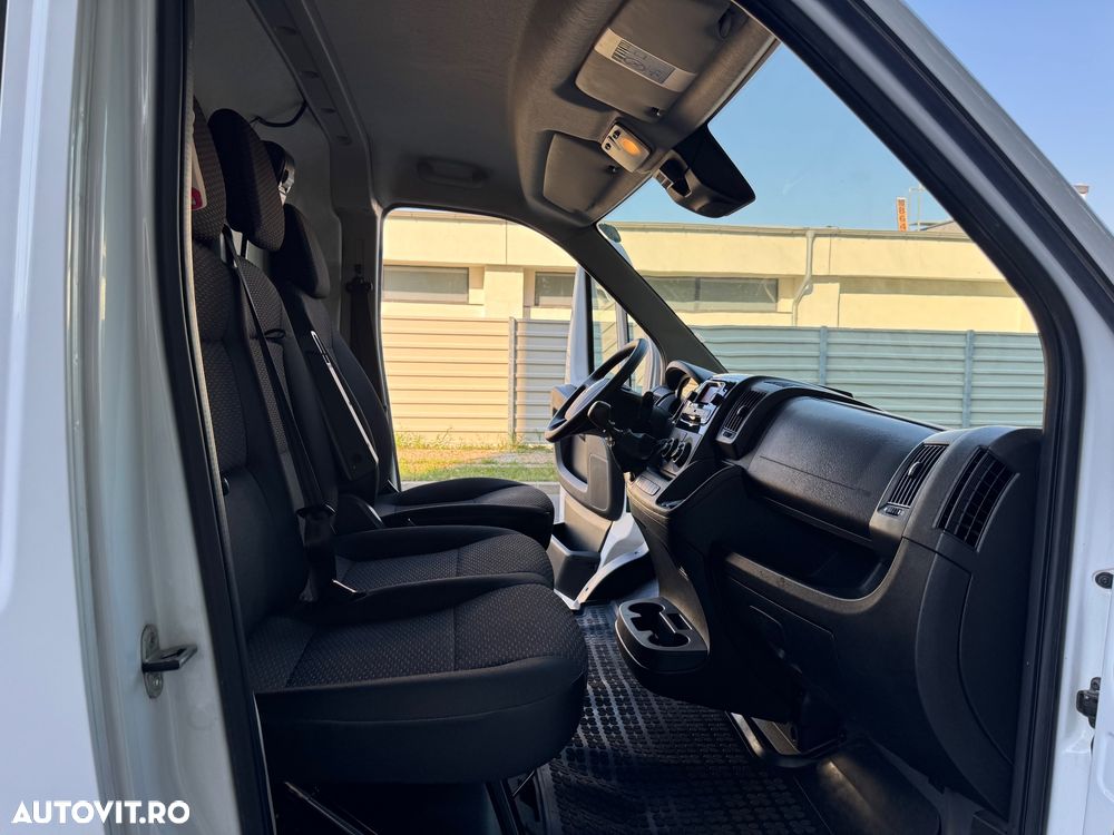 Opel Movano - 9