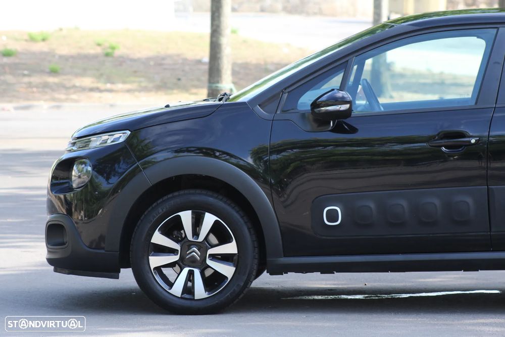 Citroën C3 1.2 PureTech Shine - 16