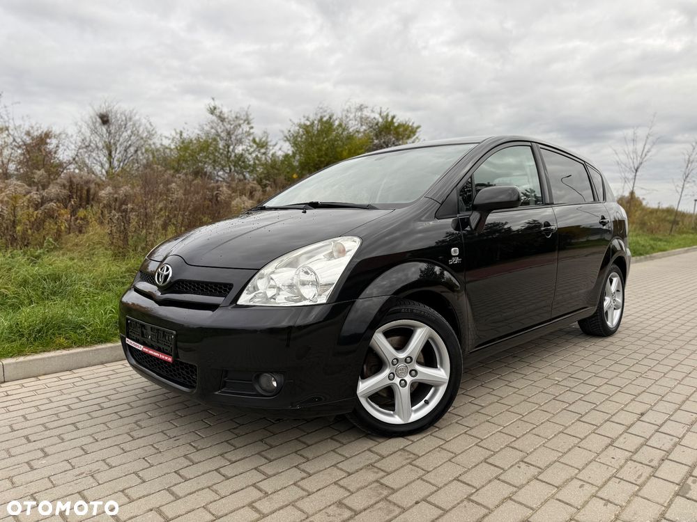 Toyota Corolla Verso 2.2 D-4D X + NAVI 7os - 2