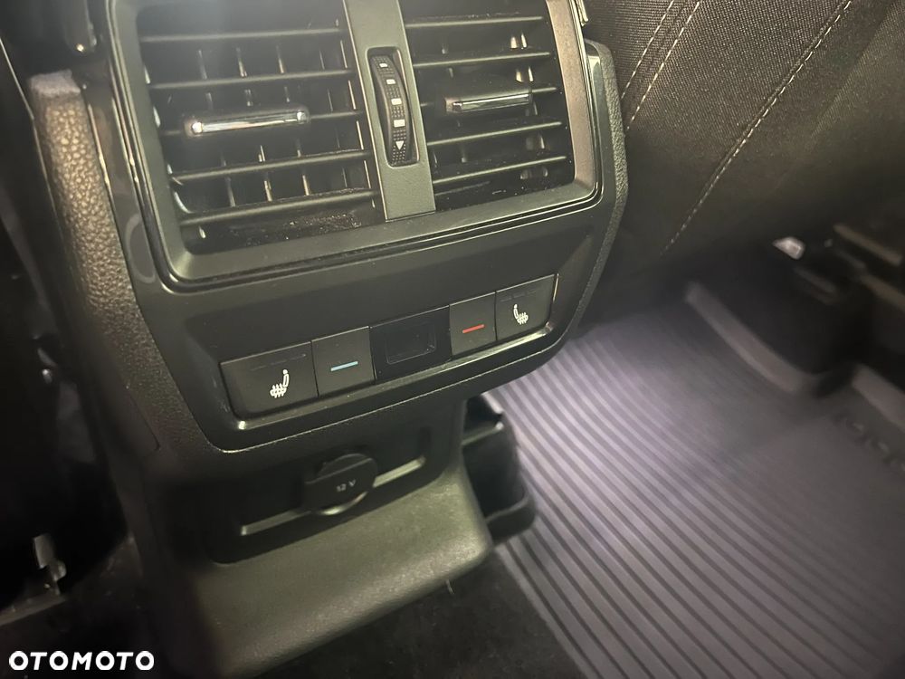 Skoda Karoq 1.5 TSI ACT 4x2 Sportline DSG - 17