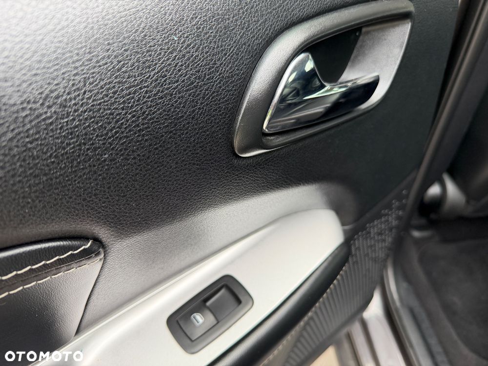 Fiat Freemont 2.0 Multijet 16V DPF Automatik Allrad Black Code - 23