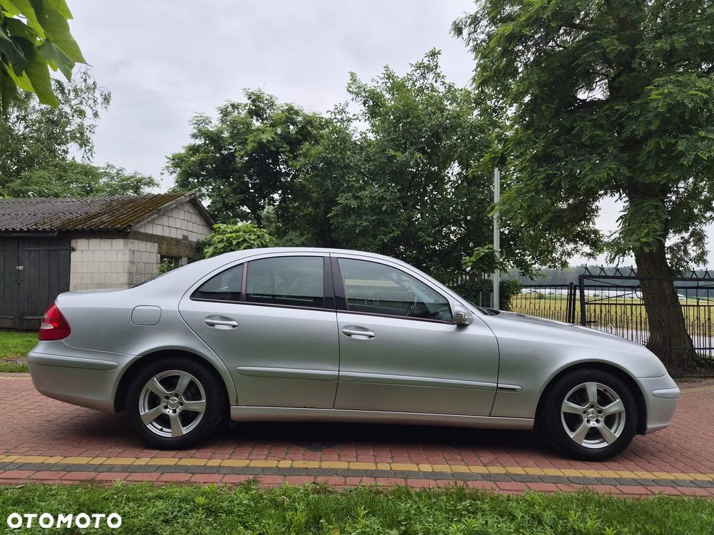Mercedes-Benz Klasa E 200 CDI Automatik Classic - 6
