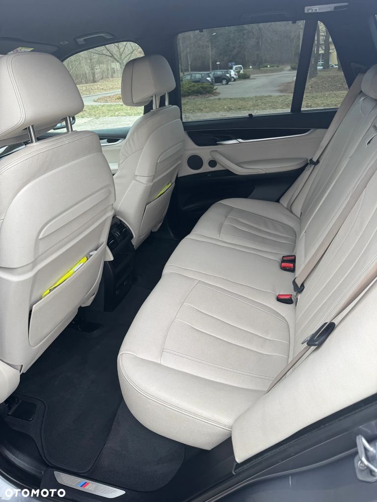 BMW X5 xDrive25d - 11